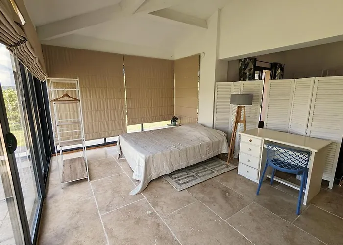 Olivera Villa Saint-Sernin (Ardeche)