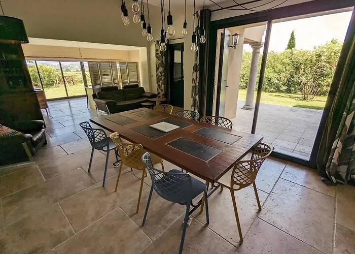 Villa Olivera